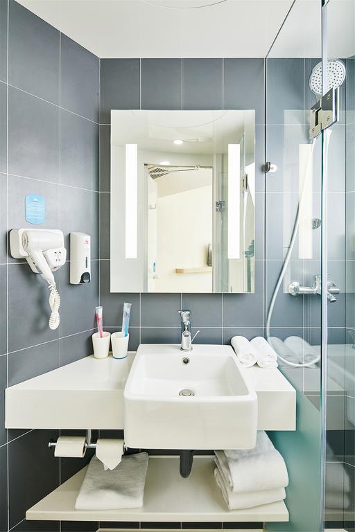 Hanting Hotel Shanghai Hongqiao Hechuan Road المظهر الخارجي الصورة